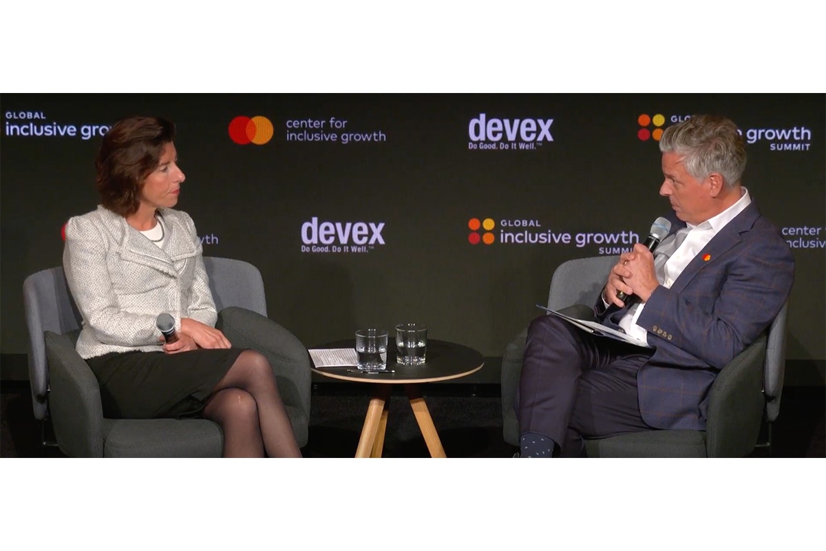 Gina Raimond and Jon Huntsman on the stage