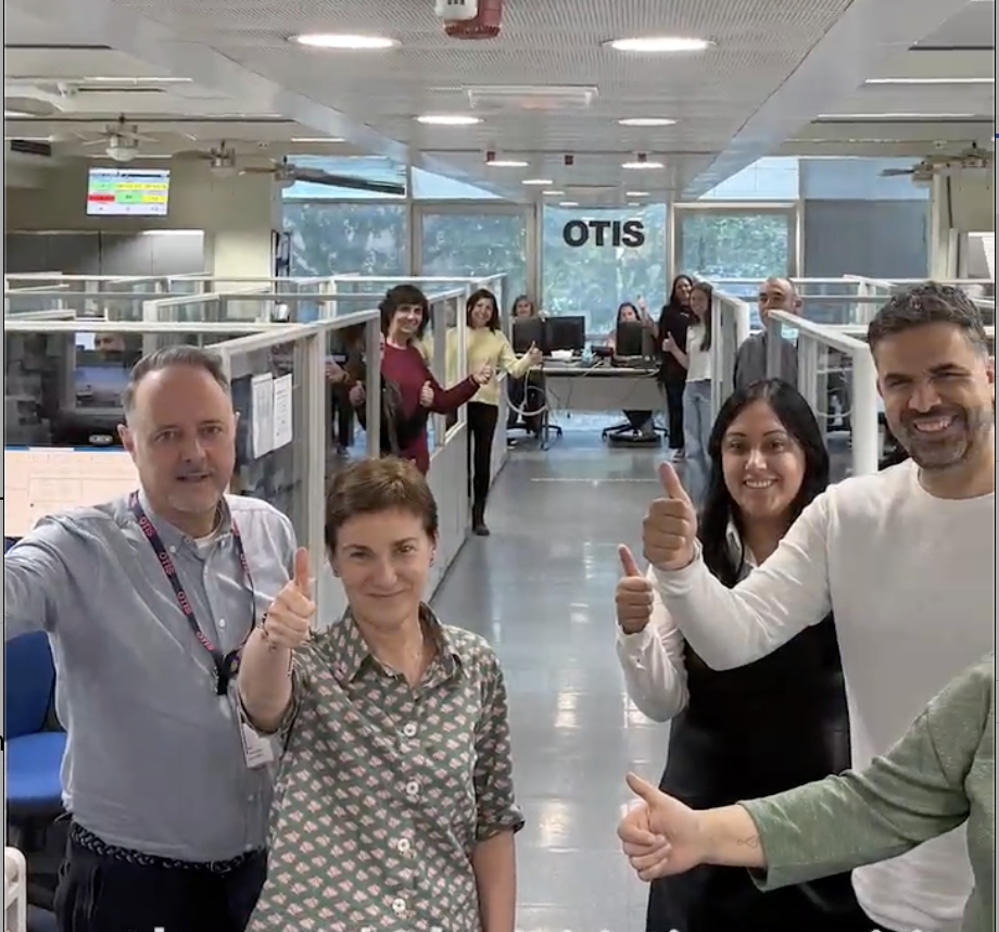 Otis call center team