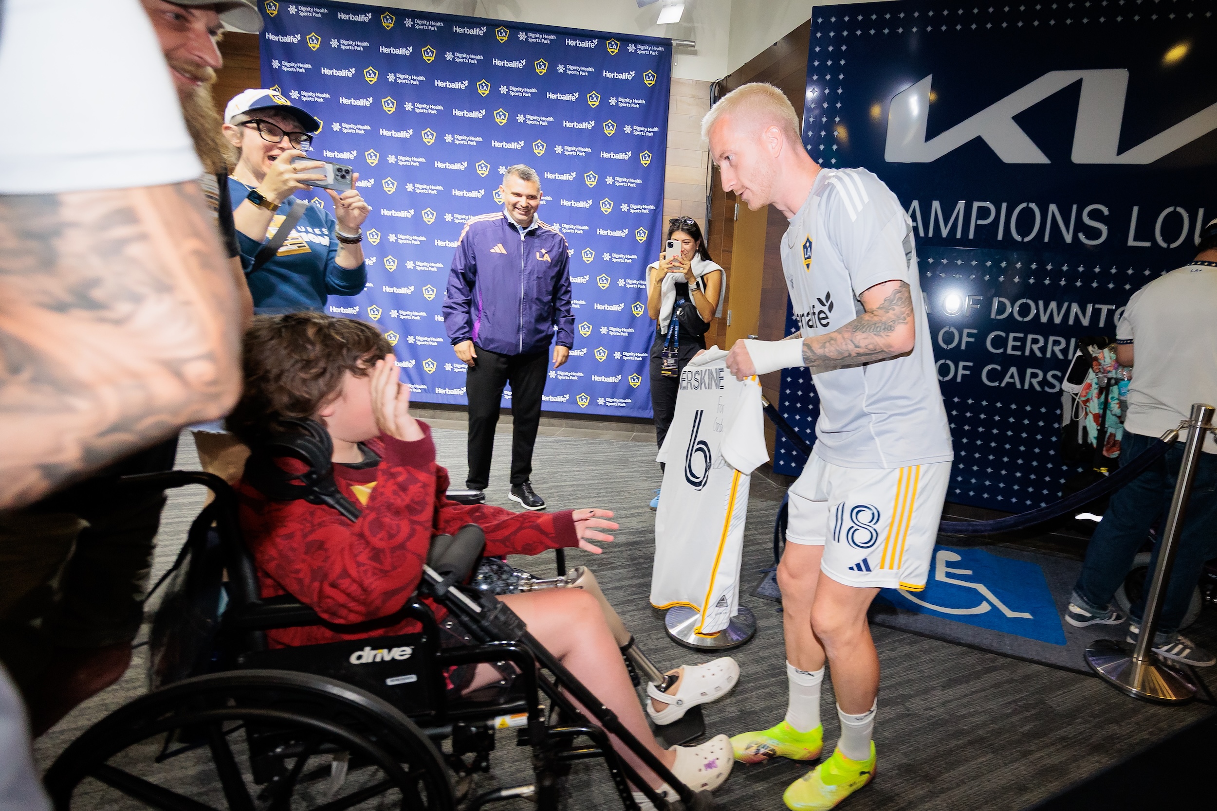 AEG’s LA Galaxy partnered with The Rainbow Connection to create a truly unforgettable experience for 11-year-old Greta from Michigan, who is bravely battling Osteosarcoma