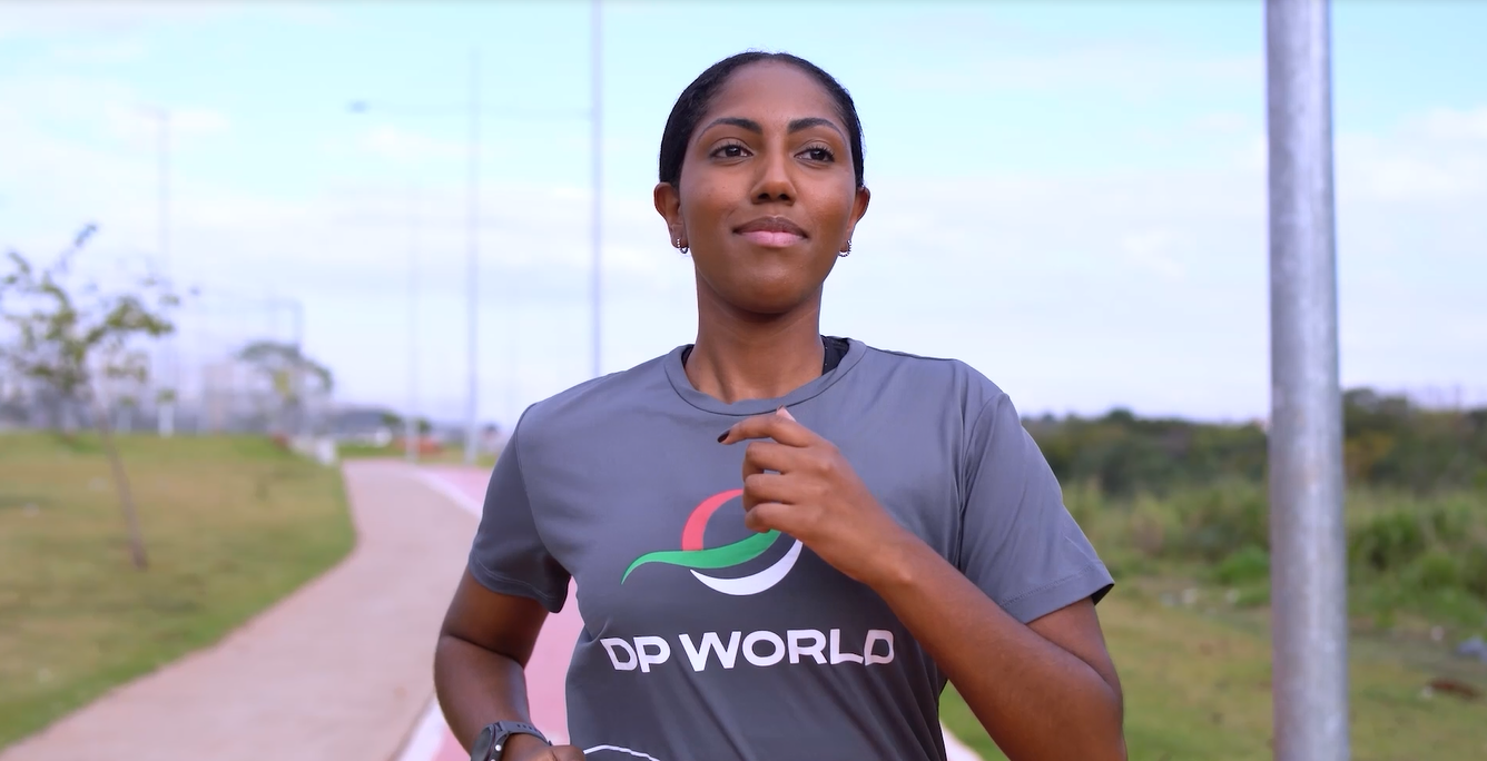 Debora running on the track.