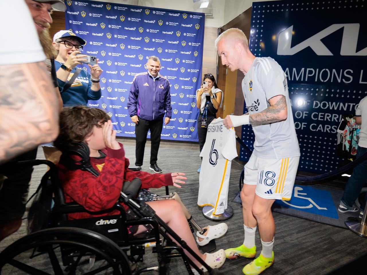 AEG’s LA Galaxy partnered with The Rainbow Connection to create a truly unforgettable experience for 11-year-old Greta from Michigan, who is bravely battling Osteosarcoma