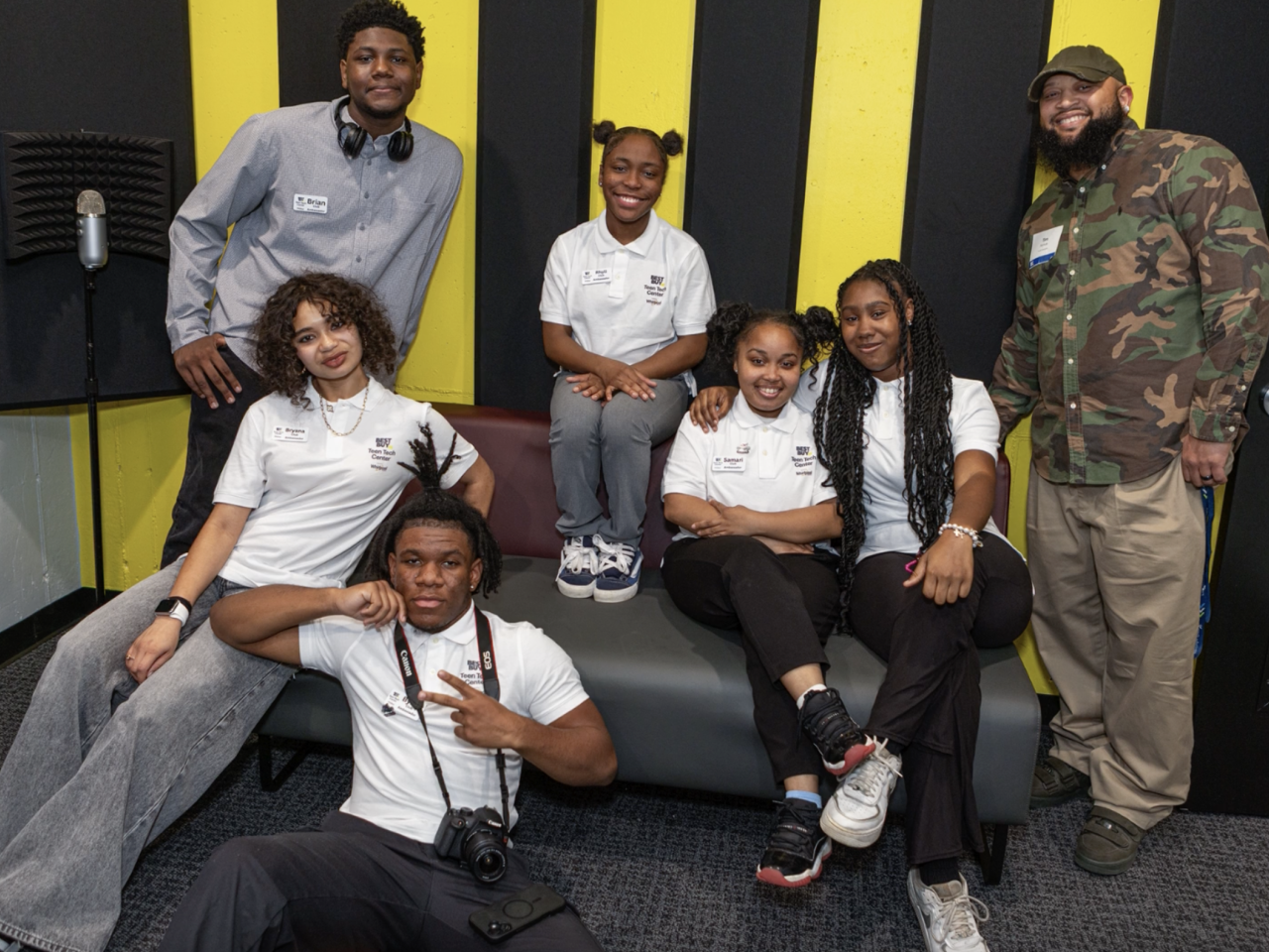 Group of students at the Best Buy Teen Tech Center