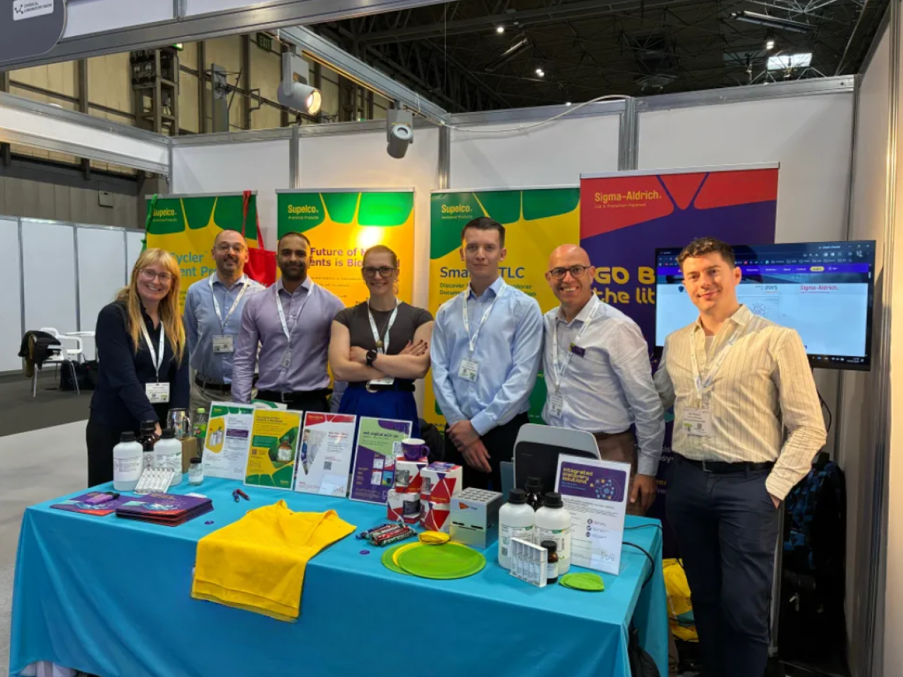 MilliporeSigma employees at CHEMUK booth
