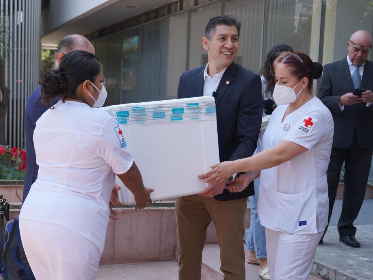 Twelve thousand doses of Covid-19 vaccine, provided by Pfizer Mexico and coordinated by Direct Relief, arrived at the National Training and Training Center of the Red Cross located in Toluca, Mexico. (Direct Relief photo)
