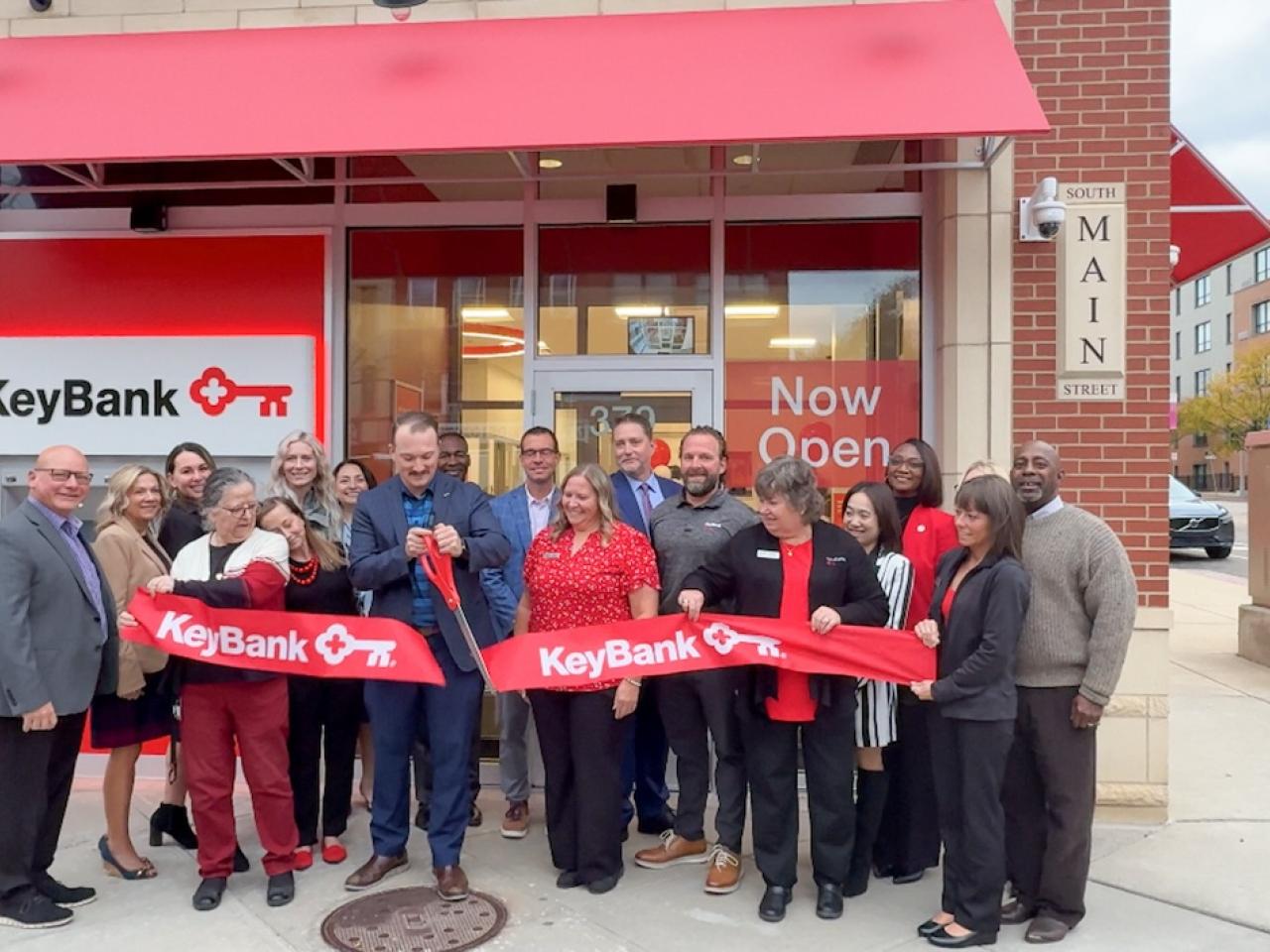 Ribbon cutting ceremony at the KeyBank downtown Akron branch.