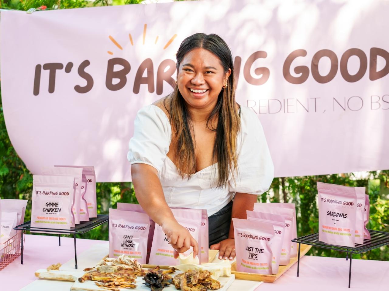 Angel Retonda, It’s Barking Good WWW.ITSBARKINGGOOD.COM