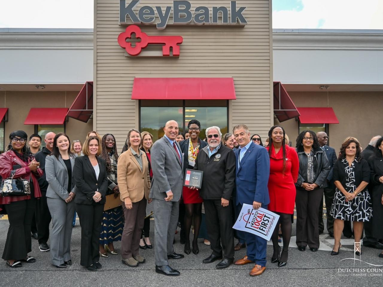 KeyBank and the Dutchess Country Regional Chamber of Commerce gather with local officials to celebrate the bank’s 200-year anniversary. KeyBank and the Dutchess Country Regional Chamber of Commerce gather with local officials to celebrate the bank’s 200-year anniversary.