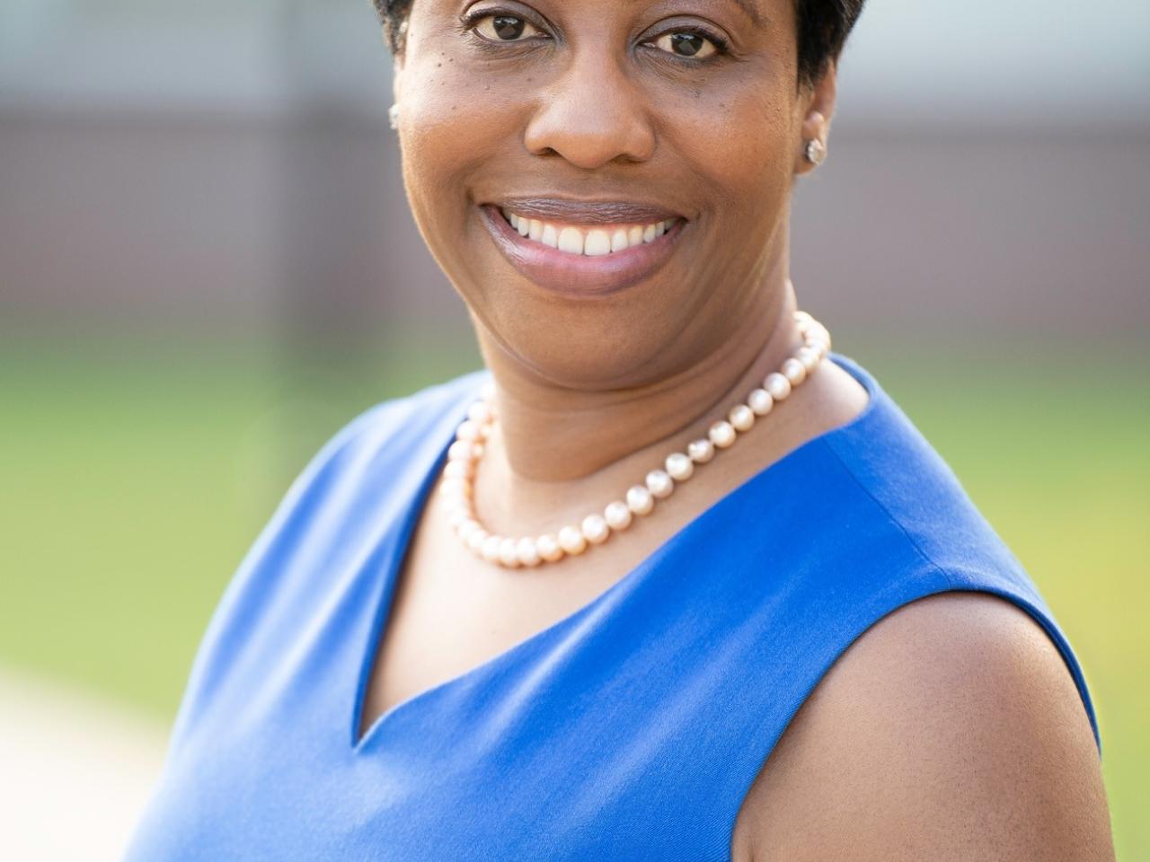 Headshot photo, Nina Batson, FWA President 2021-2023