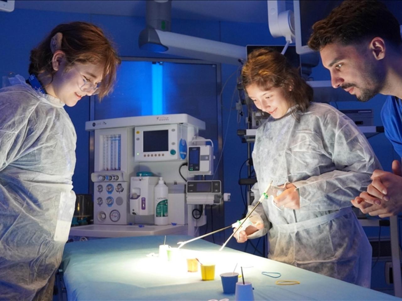 Students at the Medtronic Spark event in Turkey