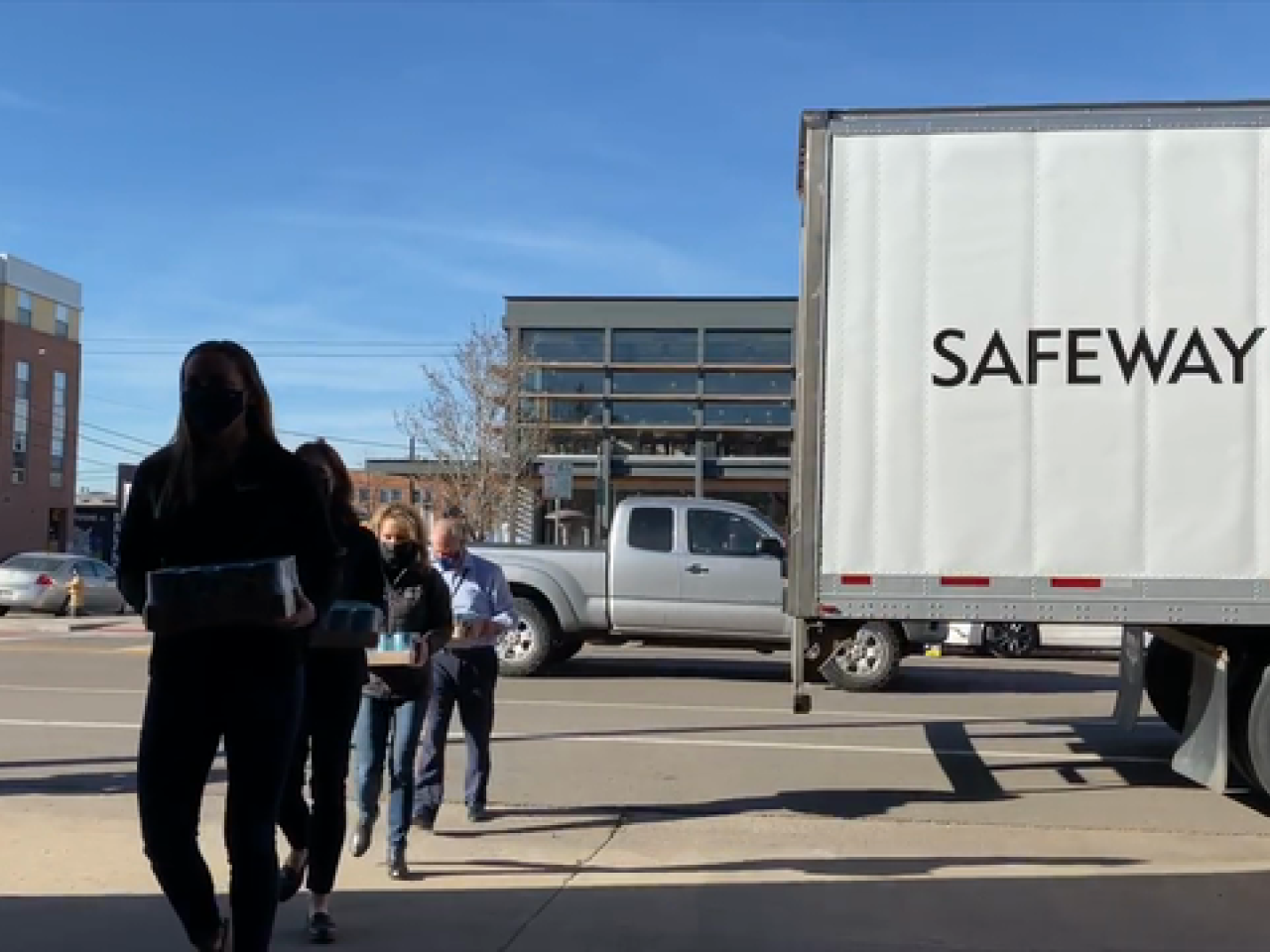 Safeway volunteers.