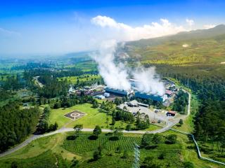 Aerial view of a geothermal power plant.
