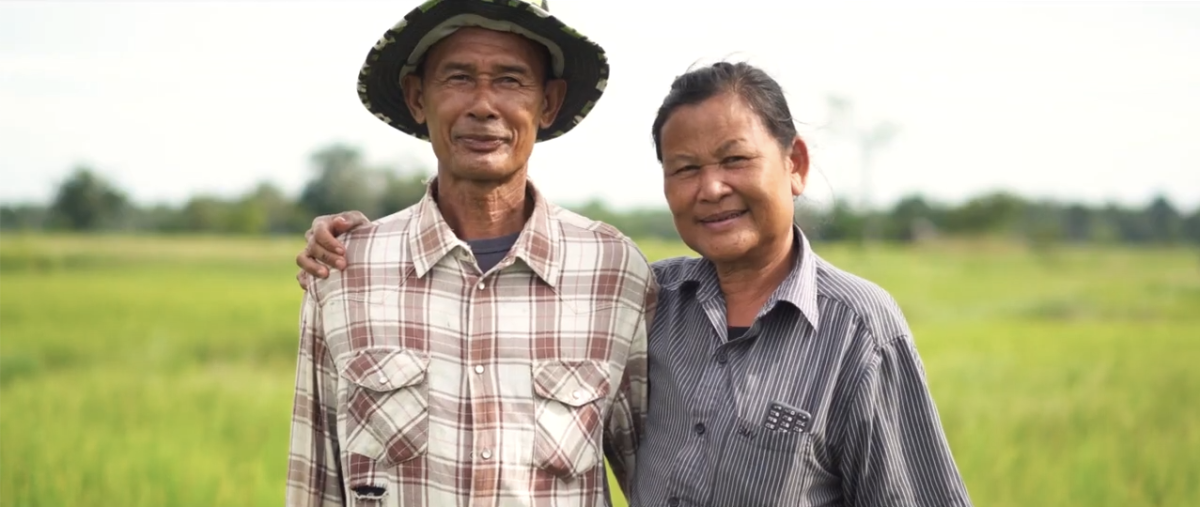 Two people smiling 