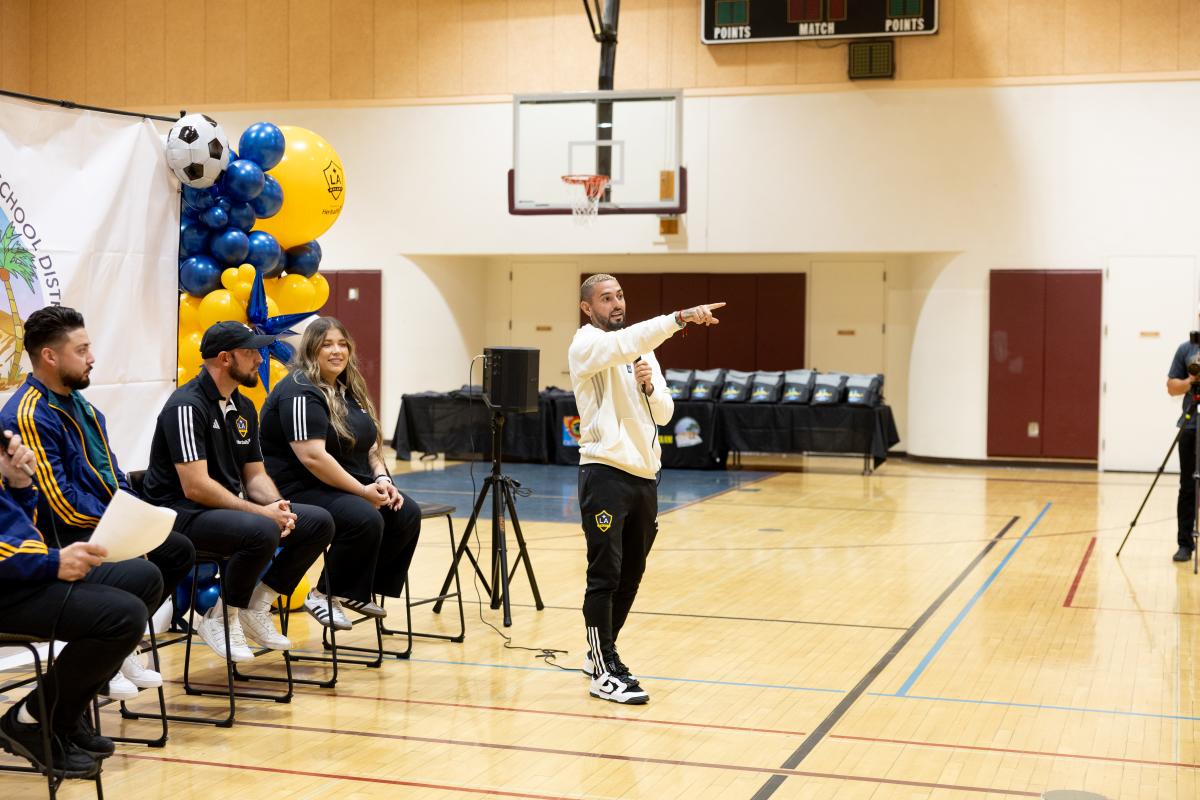 LA Galaxy's Midfielder, Diego Fagúndez, and Play-by-Play Broadcaster, Joe Tutino, Inspire Migrant Students during AEG’s Coachella Valley Invitational  