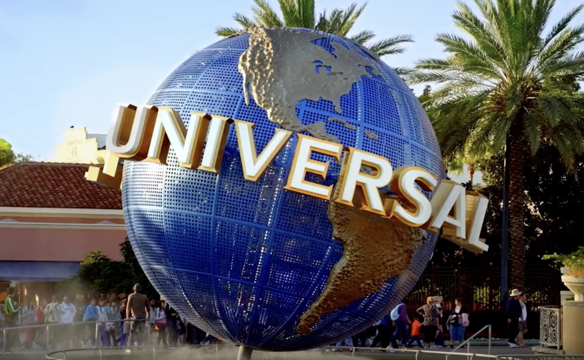 Universal logo