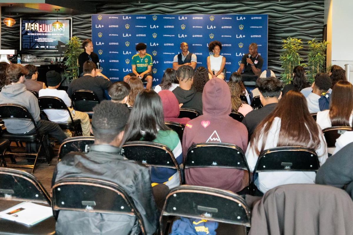 Lakewood High School students listening to the panelists.