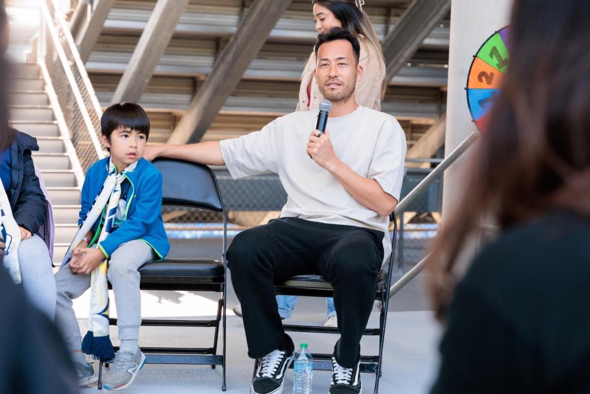 AEG’s LA Galaxy, hosted a fireside chat with team Defender and former captain of the Japanese National Team, Maya Yoshida.