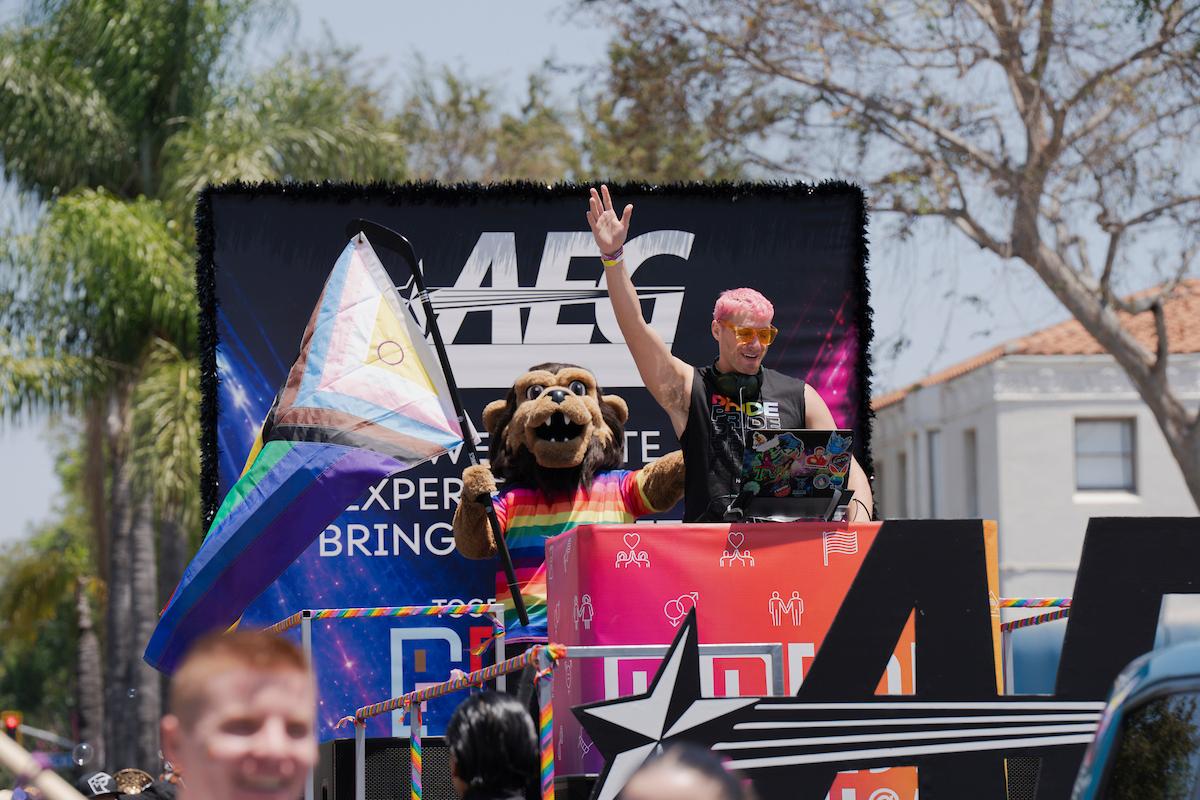 LA Kings Mascot Bailey on AEG Pride float with DJ