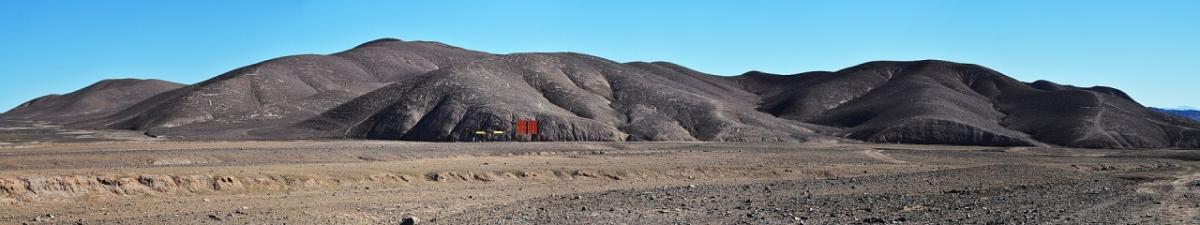 Panorama Geoglyphs of Chug-Chug, Chile – photo by Woreczko Jan - Own work, CC BY-SA 4.0 https://commons.wikimedia.org/w/index.php?curid=80767407 Panorama Geoglyphs of Chug-Chug, Chile