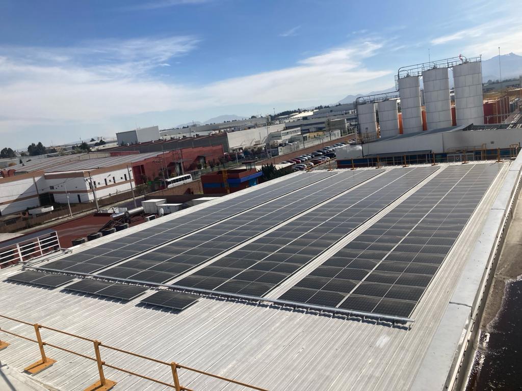 A 550-kW solar PV system installed at a rooftop in Toluca, Mexico.