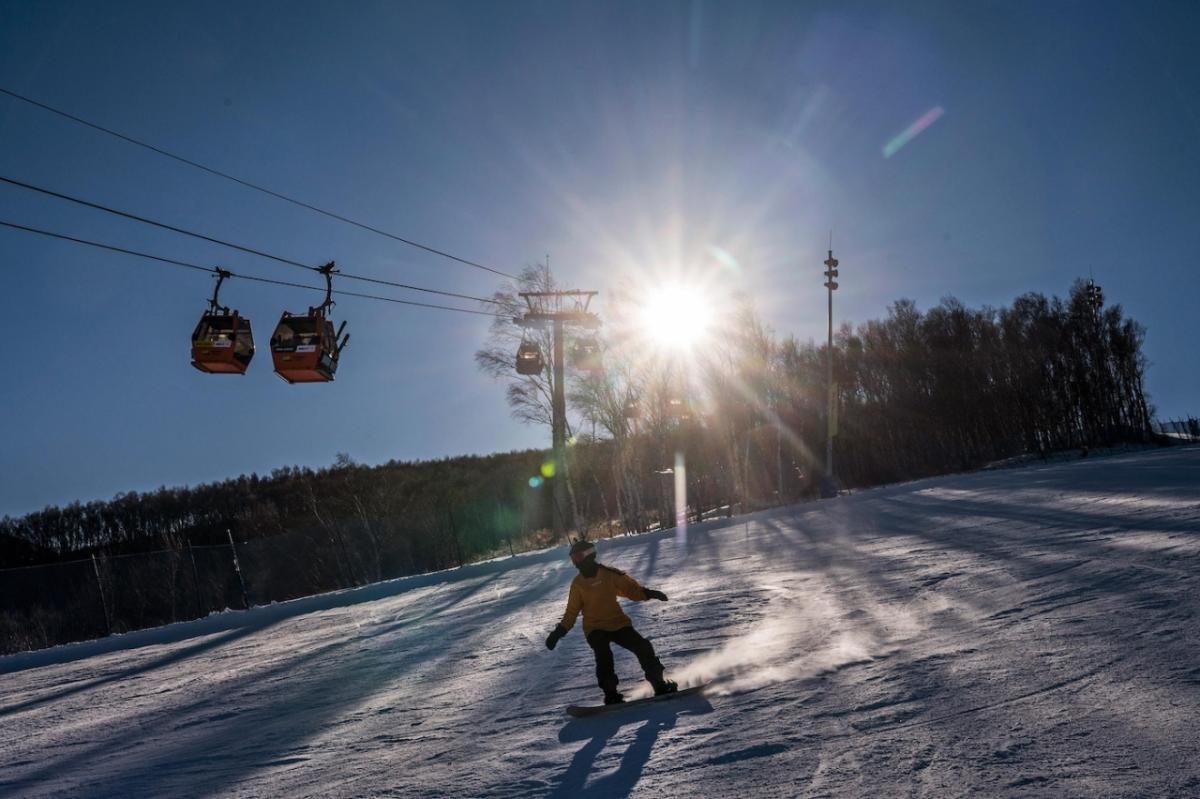 person snow boarding