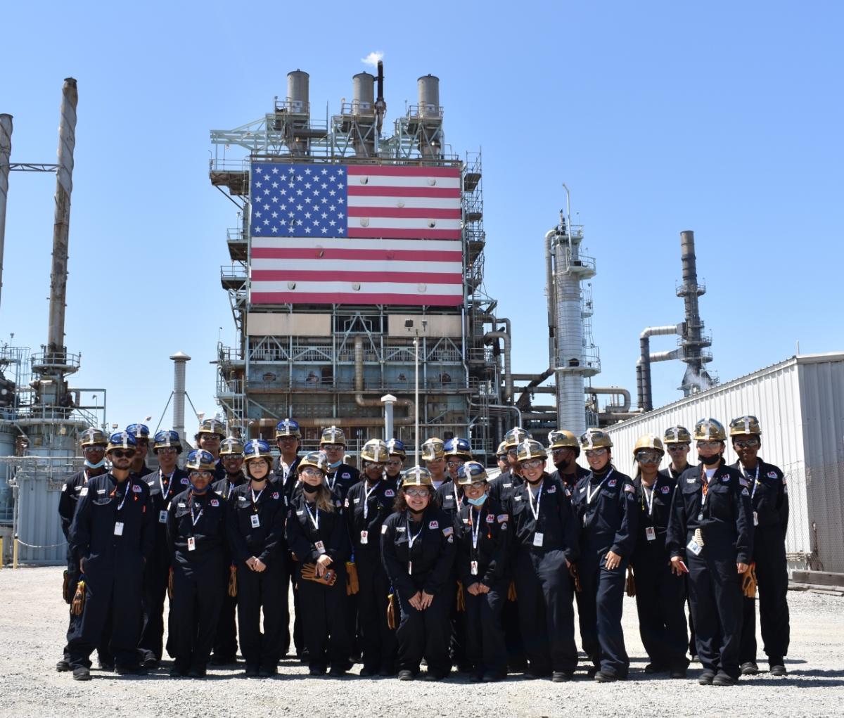 2022 Los Angeles refinery Summer Youth Program participants.