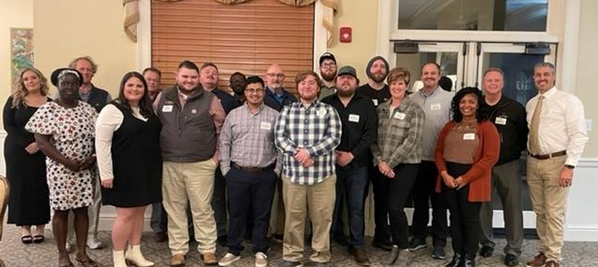 Group photo of Southwire maintenance apprentice graduates