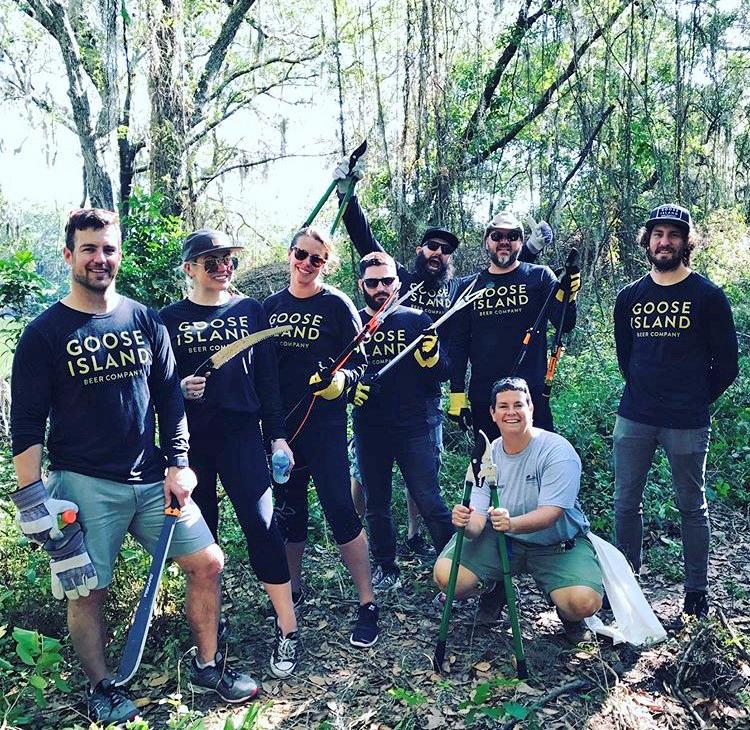 Goose Island volunteers.