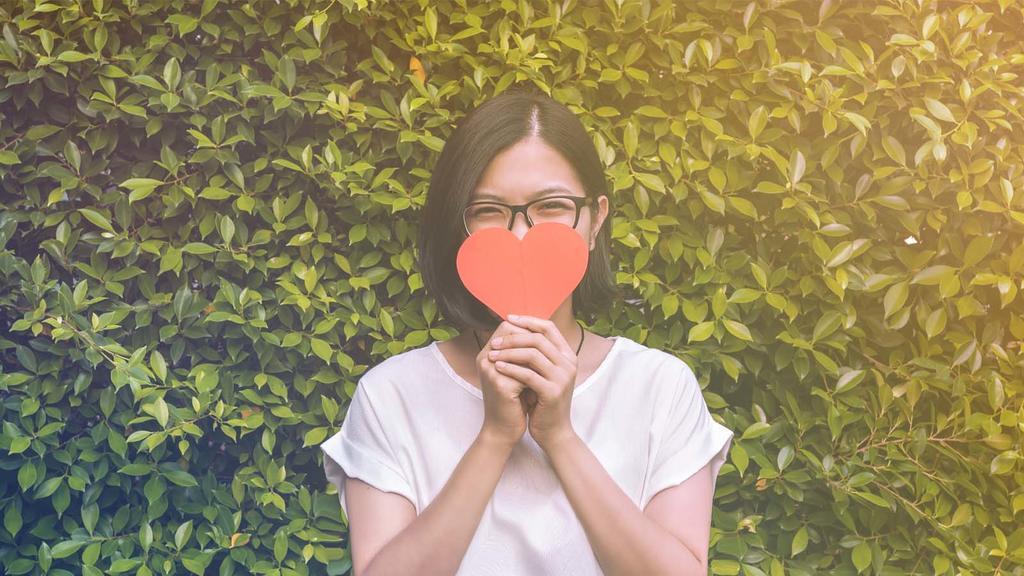 Make this year's Valentine's Day clean, green and beautiful!