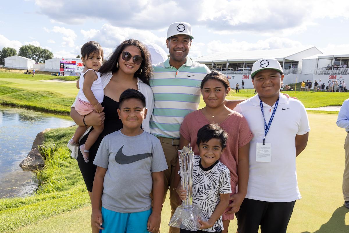 Pro golfer Tony Finau and his family.