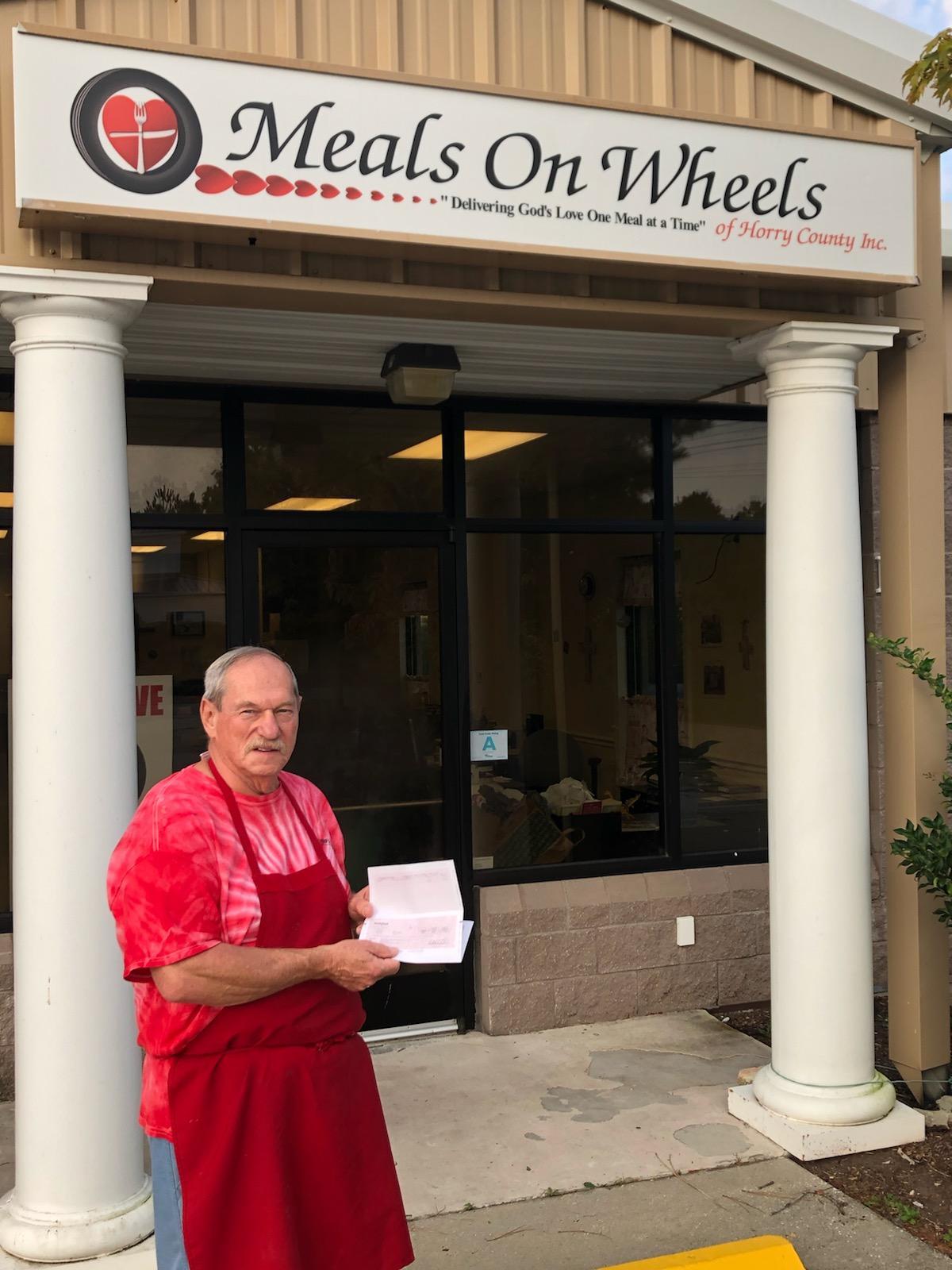 Horry County South Carolina’s Meals on Wheels Program receives a $5,000 donation from Smithfield Foods to support the program’s efforts to provide home-delivered meals for elderly individuals surrounding Myrtle Beach, Conway, Aynor, and across Horry County.