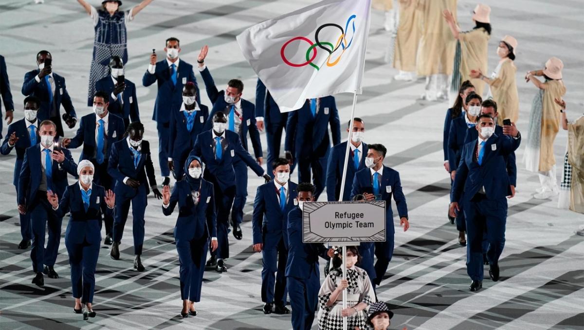 Refugee team in Olympic Parade