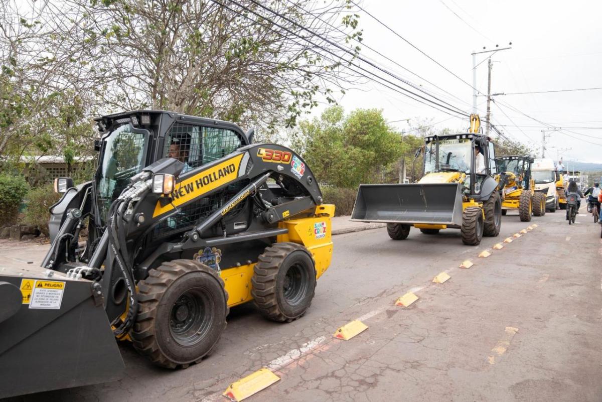 delivery of construction equipment