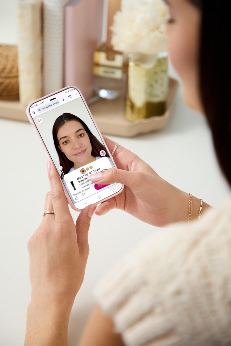 Person using Mary-Kay's foundation finder tool on their phone