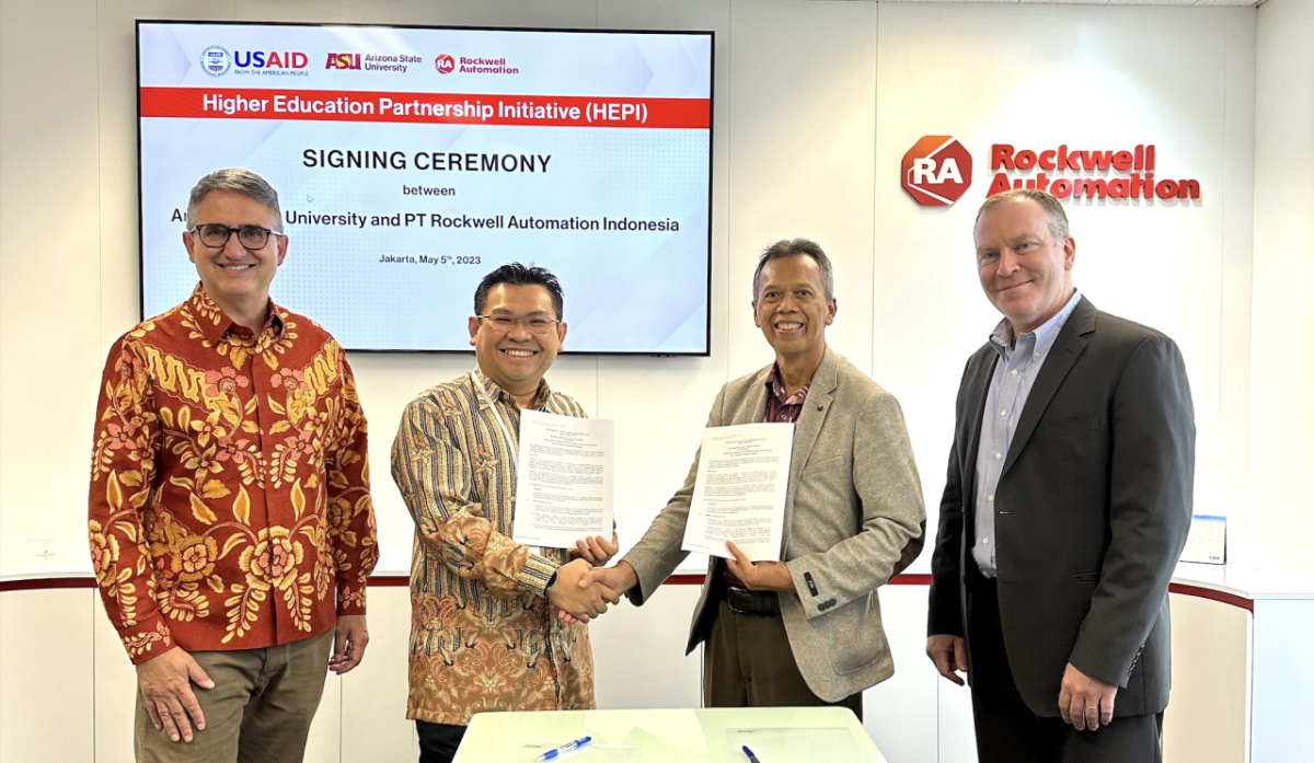 A Memorandum of Understanding signing ceremony held May 5, 2023, in Jakarta has launched a new collaboration between industry and academia to advance STEM higher education in Indonesia. " "