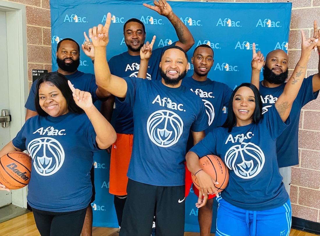 Aflac Employee Team: Front row: Melissa Davis, Kendall Saxon, Veronica Goodwin. Back row: Brandon Smalls, Quan Prowell, Refeno King, Jordan Vernon.