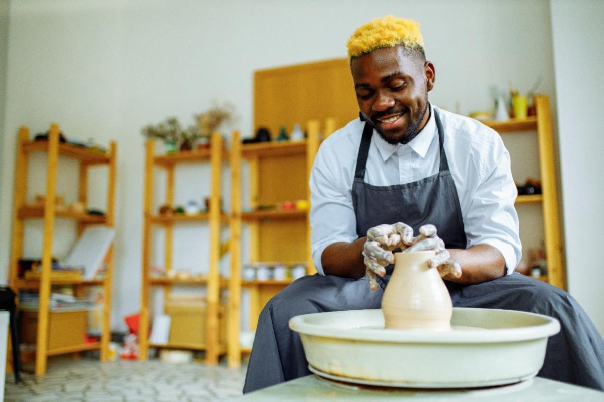 T. Rowe Price supports the Baltimore Emergency Artist Relief Fund.