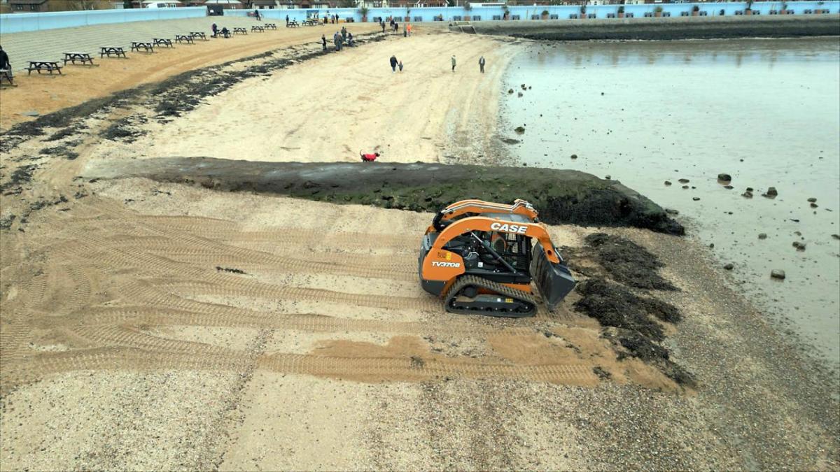 beach clean-up operation