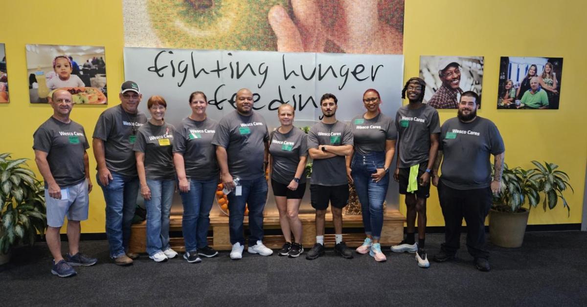 Wesco volunteers working to help fight hunger.