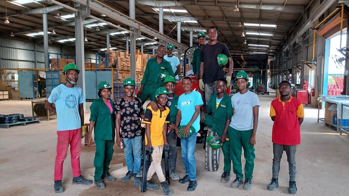 CNH Industrial join forces with SONAMA in Benin to provide technical training and promotion of agricultural mechanisation. group picture from Benin