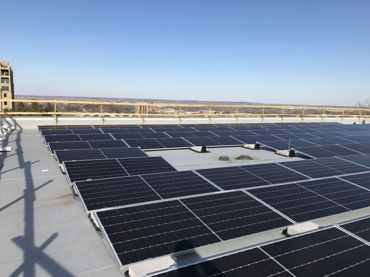 Solar Panel array on roof of Jayhawk Welcome center.