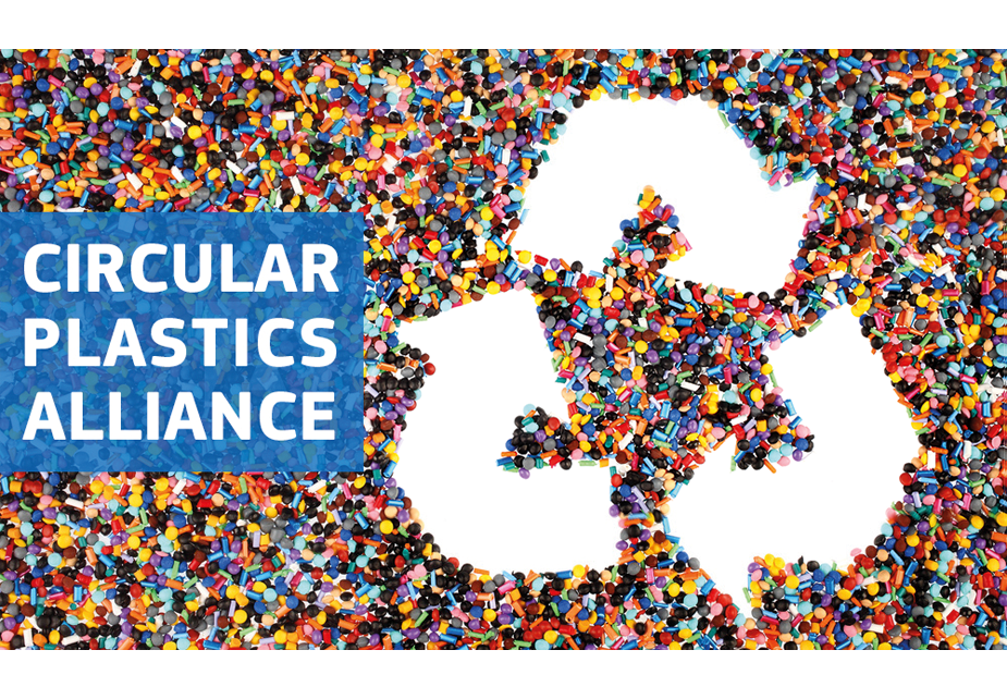 Recycling symbol with the words, "Circular Plastics Alliance"