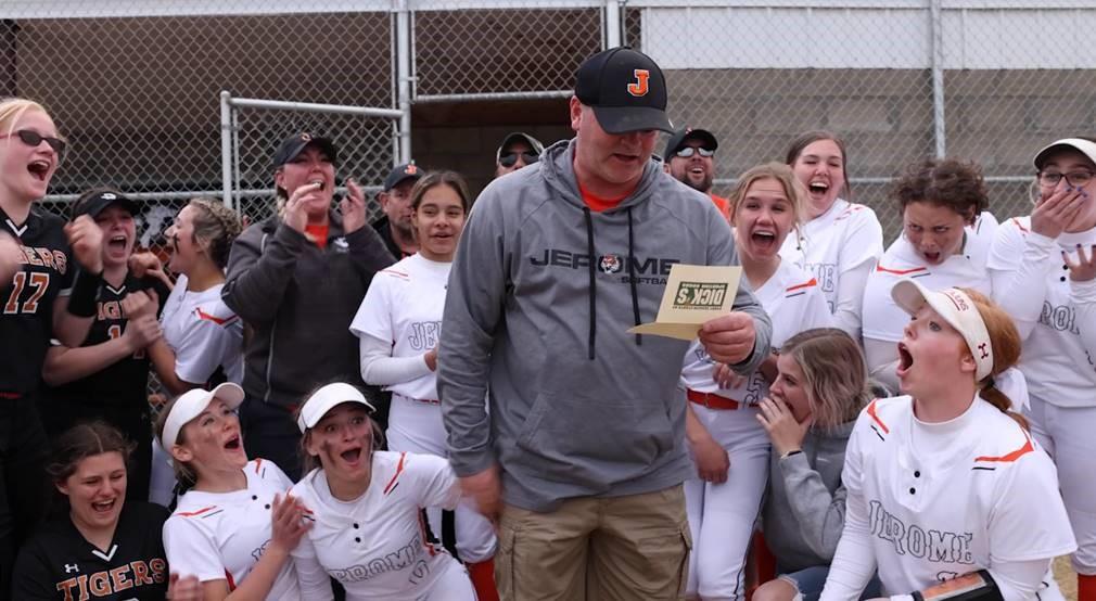 Jerome High School GIrls Softball team and coach Lyle Hudelson