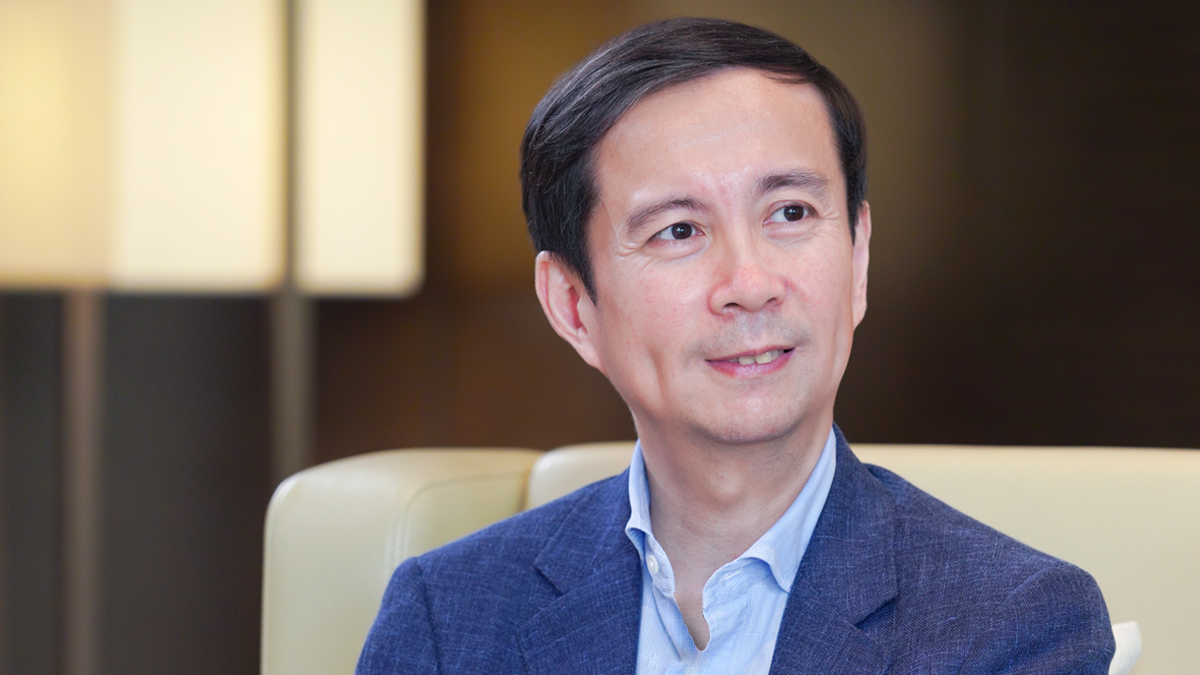 Daniel Zhang is Chairman and Chief Executive Officer of Alibaba Group. Image courtesy of Harvard Business Review Daniel Zhang is Chairman and Chief Executive Officer of Alibaba Group.