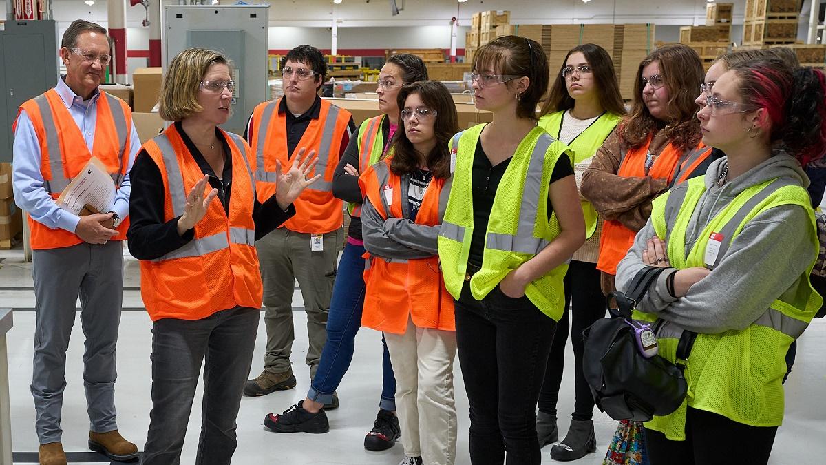 Meeting with female high school students touring a Cummins’ facility on International Day of the Girl was a joy for Cummins' new CEO Jennifer Rumsey.