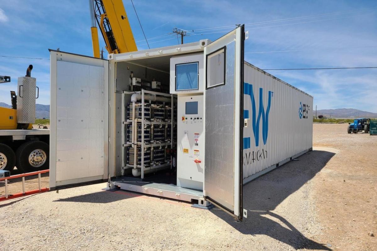 ESS energy storage iron flow battery