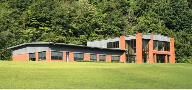 E-Zone building in Hazard, Kentucky