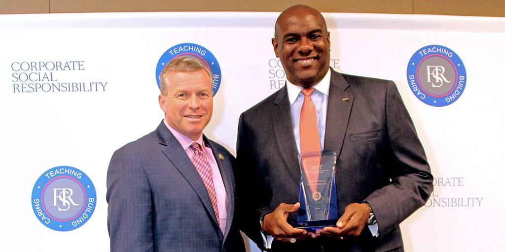 Caption Info: (Left) Rep. Charles W. Dent (R) 15th District of Pennsylvania (Right) Richard Bynum, PNC Bank regional president GWA
