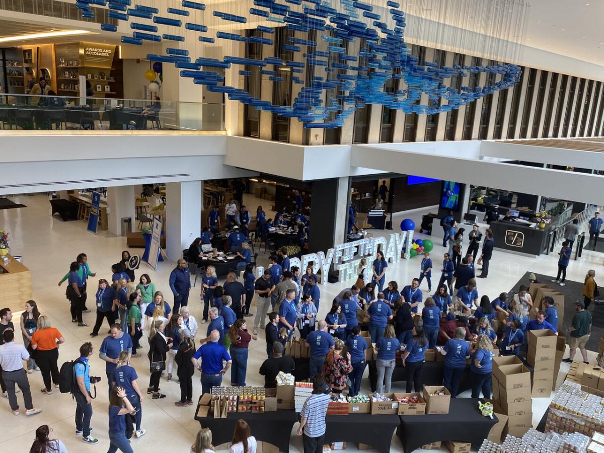 Crowd at Fifth Third Day