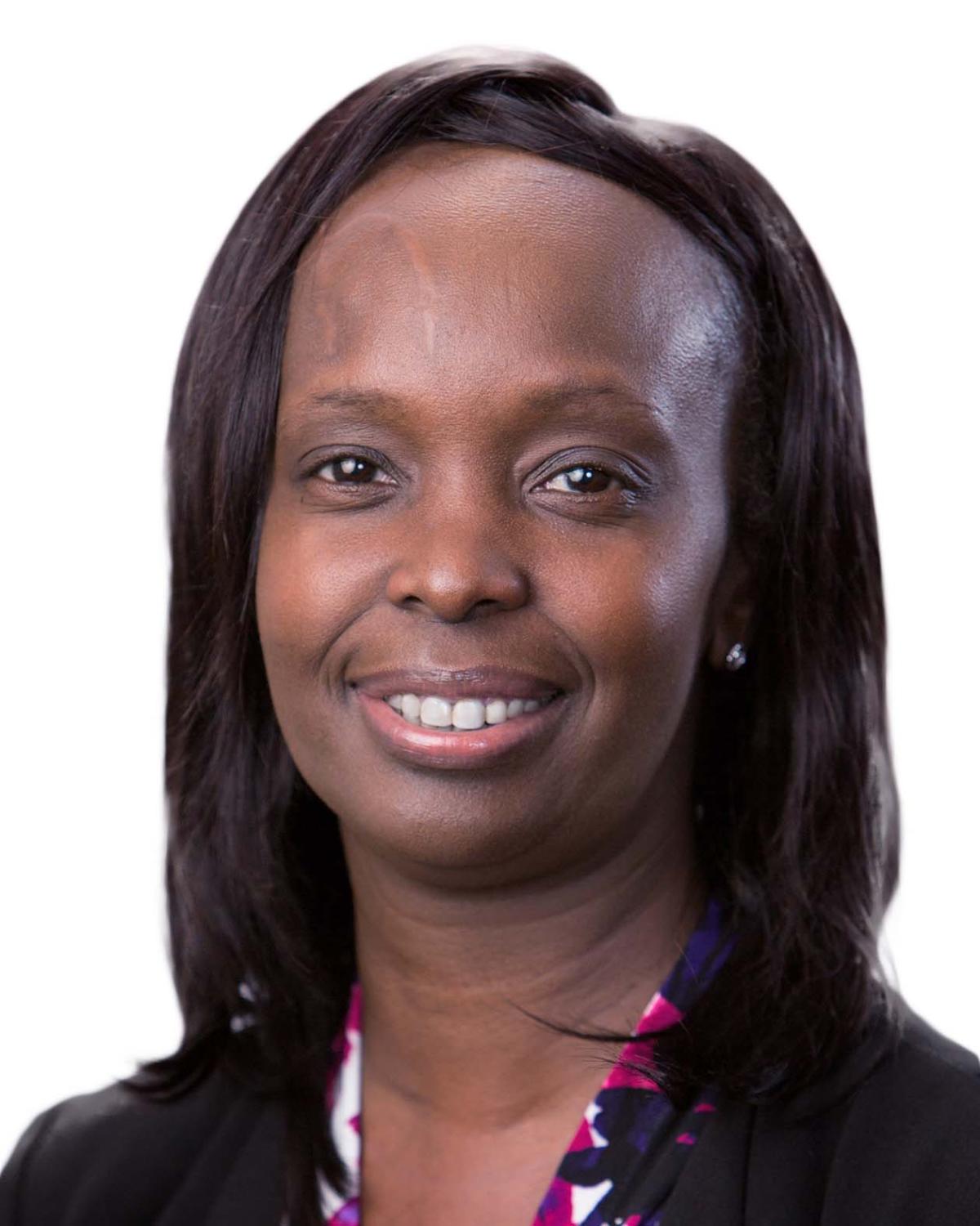Stella Tai, Praxis mutual fund
