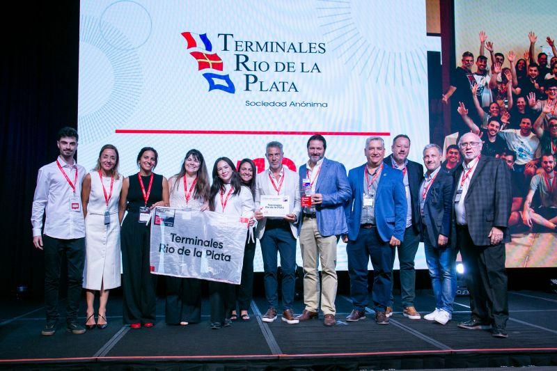 DP World's TRP team accepting the Great Place to Work Award at a ceremony.